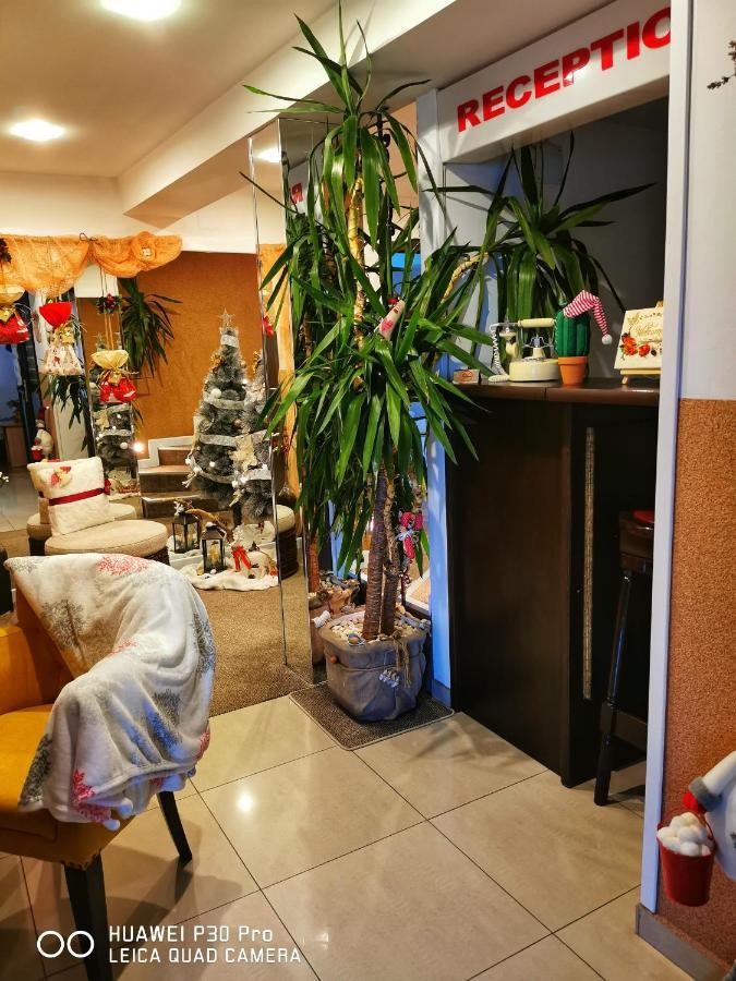 Hotel Swiss Shumen Ngoại thất bức ảnh