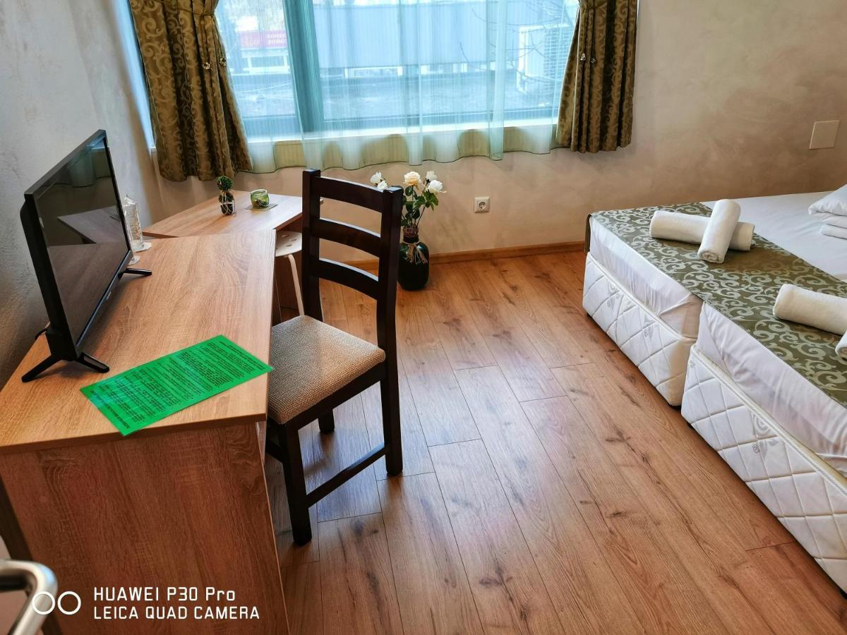 Hotel Swiss Shumen Ngoại thất bức ảnh