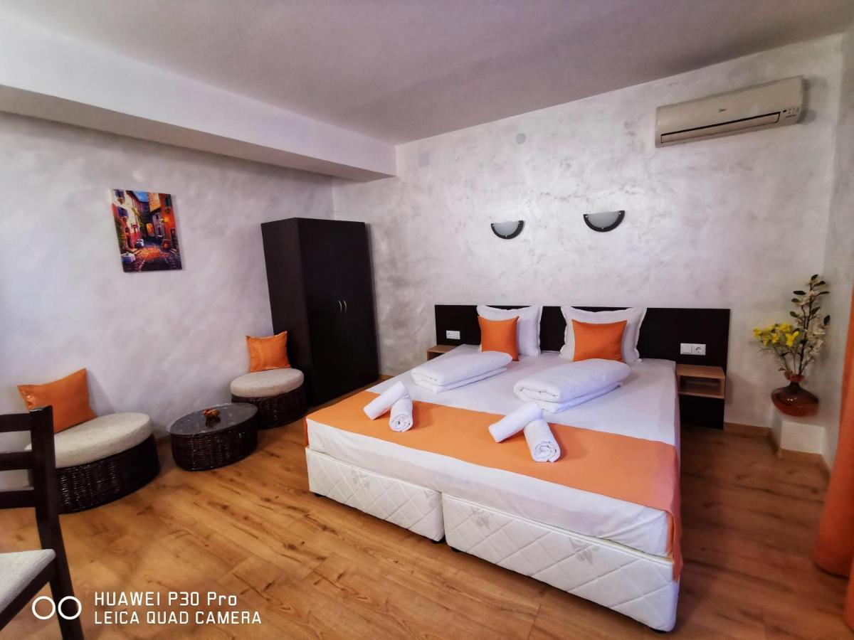 Hotel Swiss Shumen Ngoại thất bức ảnh