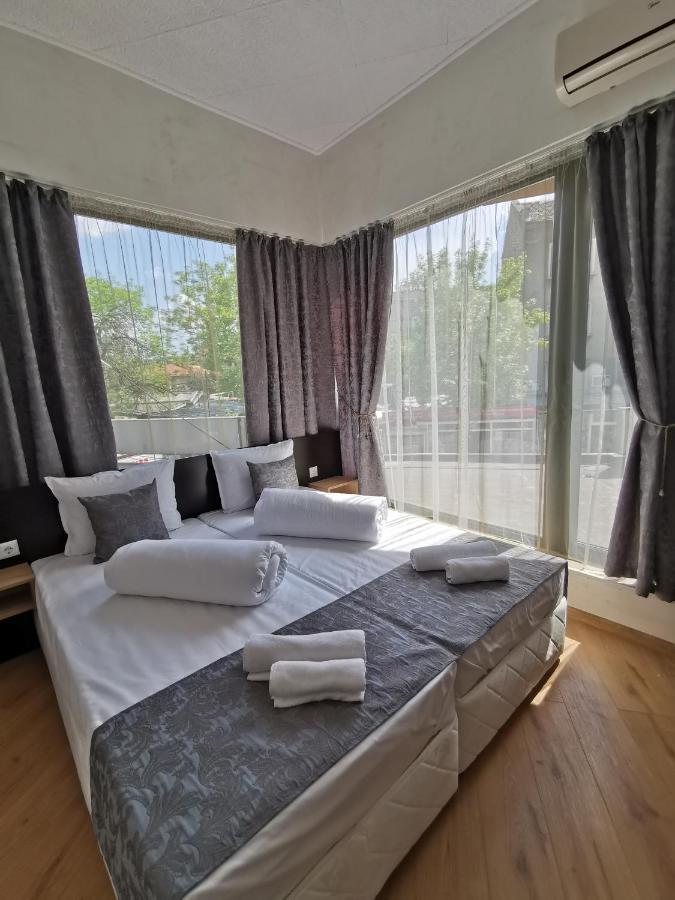 Hotel Swiss Shumen Ngoại thất bức ảnh