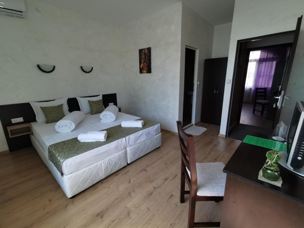 Hotel Swiss Shumen Ngoại thất bức ảnh